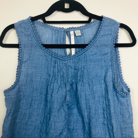 Lauren Conrad sleeveless blue chambray‎ top - Picture 2 of 14
